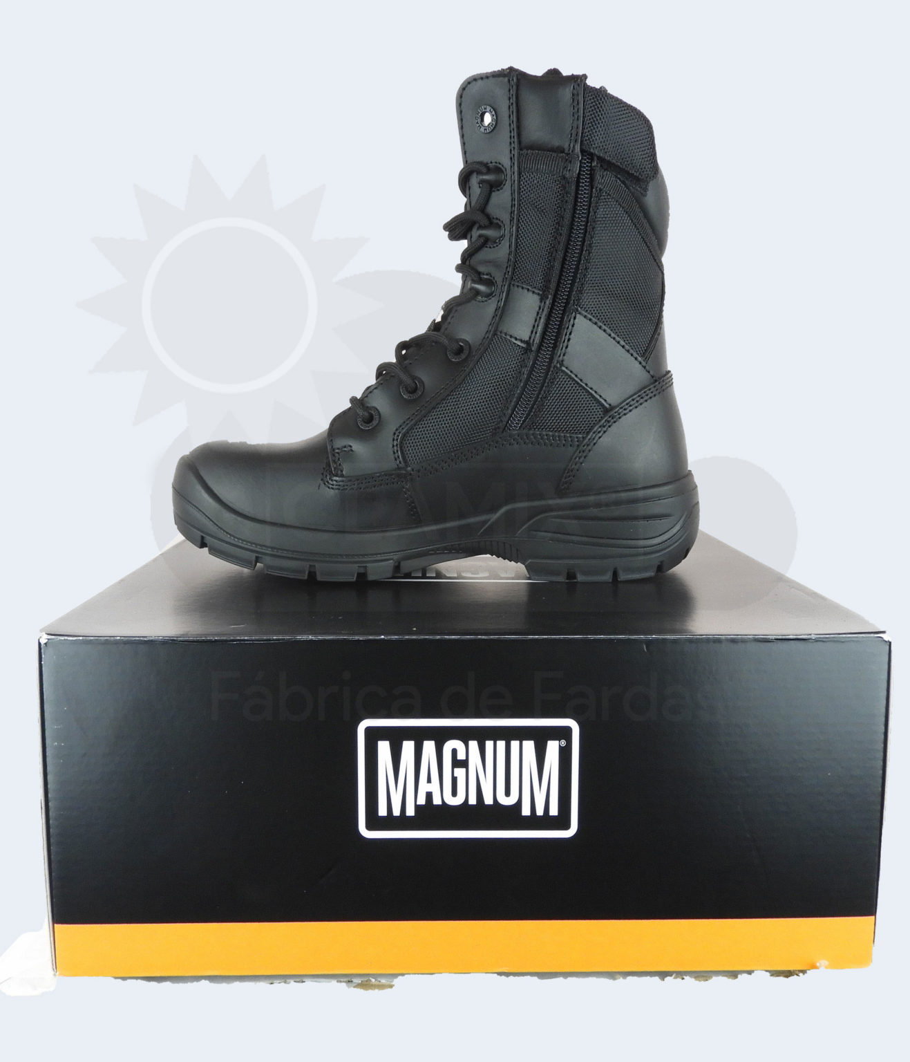 Botas Magnum Panther 8.0 Sidezip Unisex - Cierre Lateral, Suela Antideslizante SRA, Para Trabajo Y Seguridad
